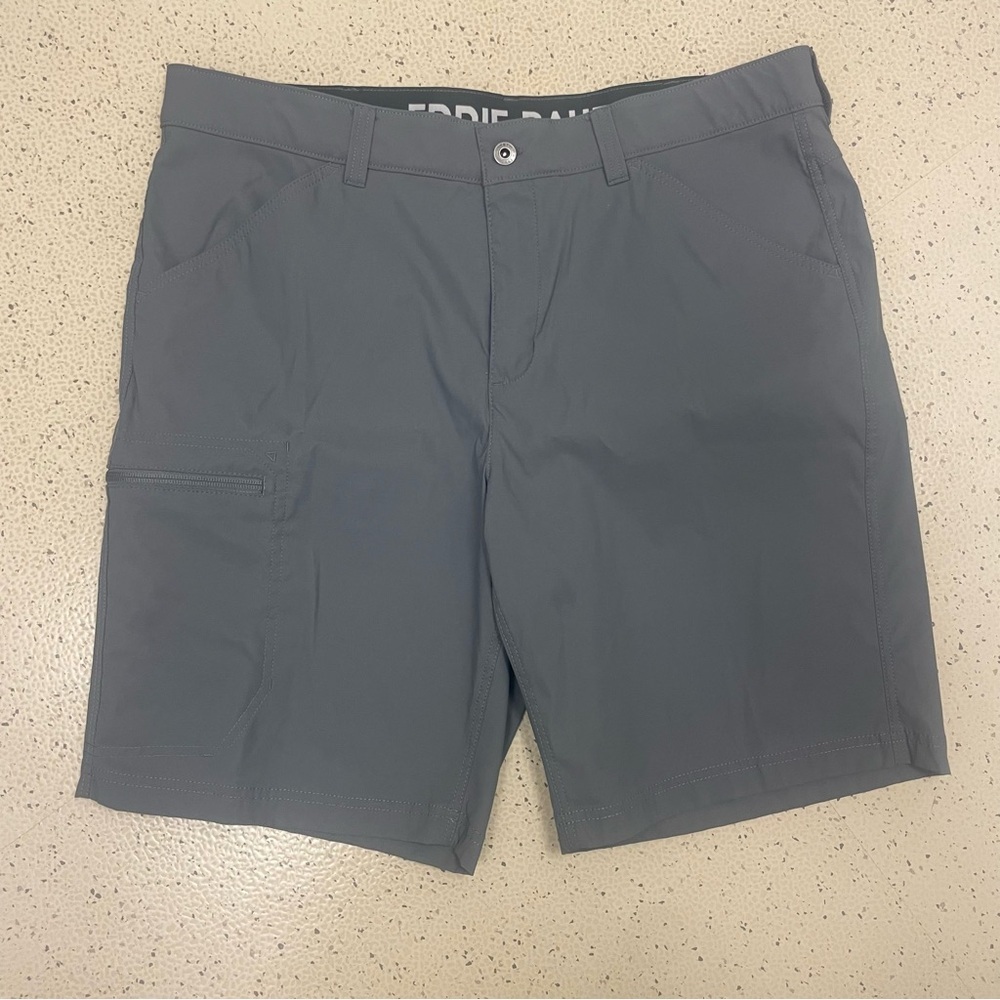 Eddie Bauer Rainer Shorts Tech Charcoal Flat Front Cargo Size 38 Performance